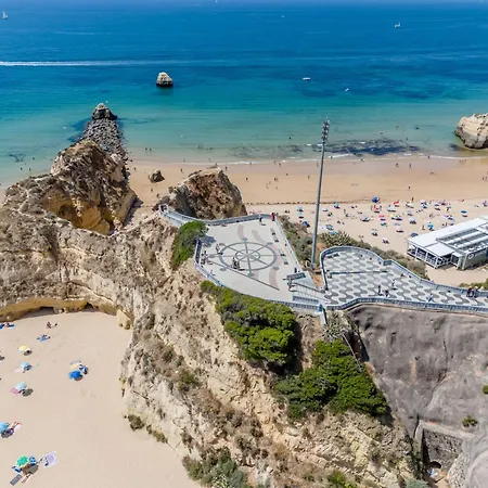 Apartment Sol & Rocha Prime 203 *